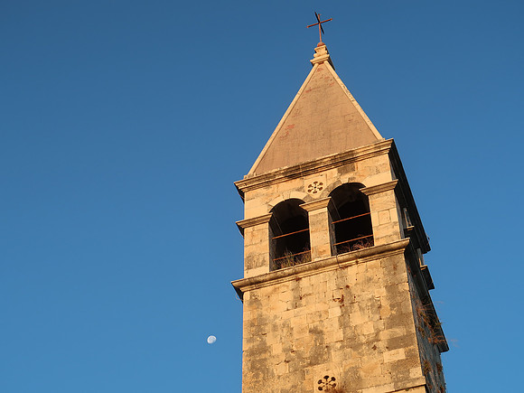 IMG_1712-tower-and-moon