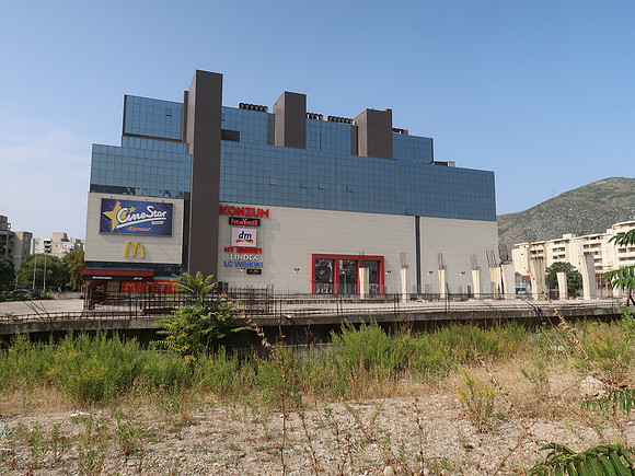 IMG_1903-abandoned-project