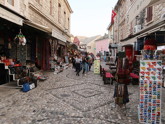 IMG_1846-cobbled-old-town