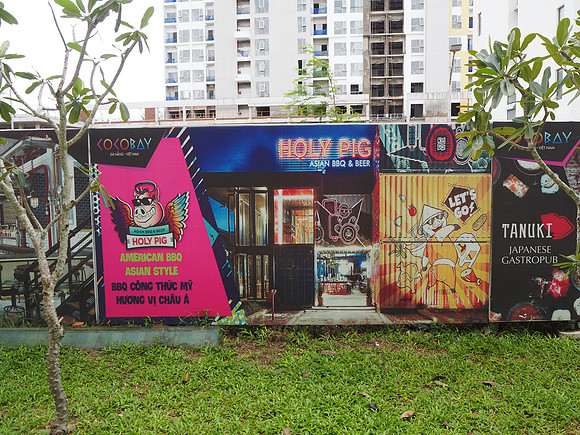 PC120048-holy-pig-bbq