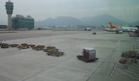PC130028-hkg-december-2018