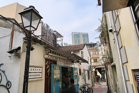 IMG_0378-rua-de-montenegro