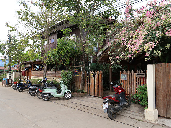 IMG_0595-om-garden-cafe