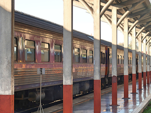 IMG_0837-chiang-mai-platform