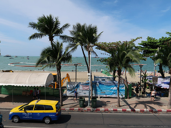 IMG_1164-view-from-starbucks