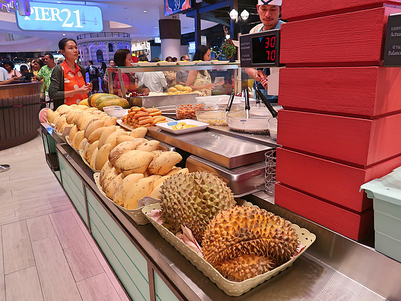 IMG_1227-food-court-fruit