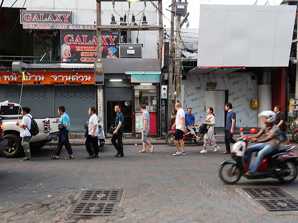 IMG_1282-walking-street-tour
