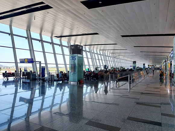 20231118_132310-international-terminal