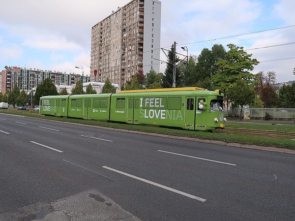 IMG_2297-slovenia-tram