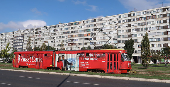 IMG_2301-red-tram