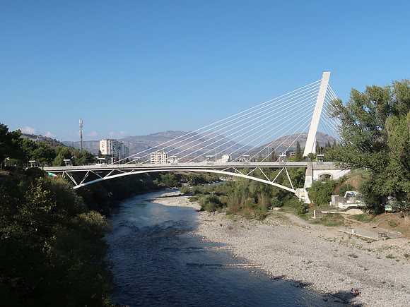 IMG_2421-millenium-bridge