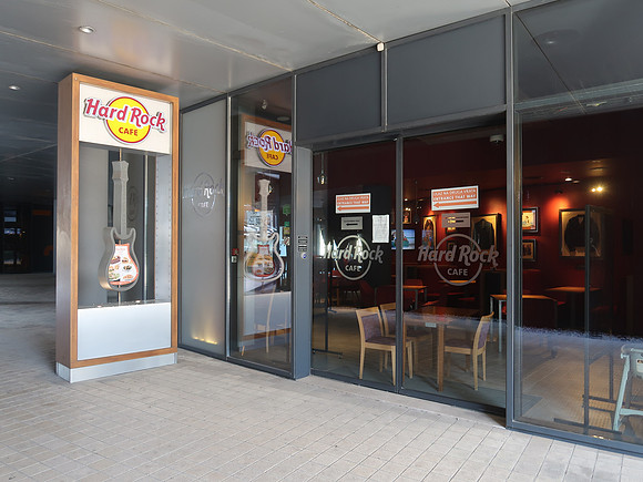 IMG_2535-hard-rock-cafe