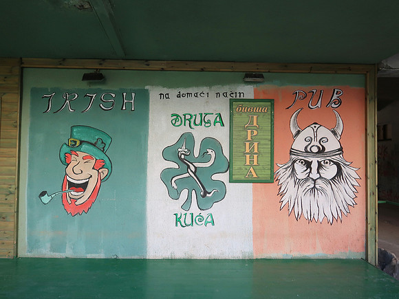 IMG_2578-irish-pub
