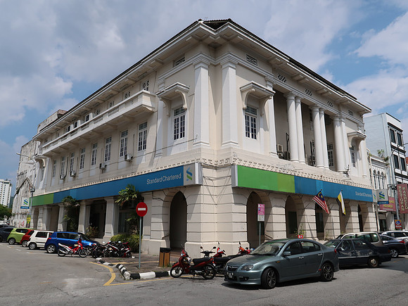 IMG_2553-standard-chartered
