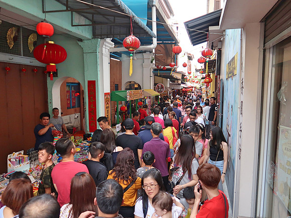 IMG_2576-concubine-crowd