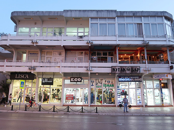 IMG_2828-shops-vladimira-rolovica