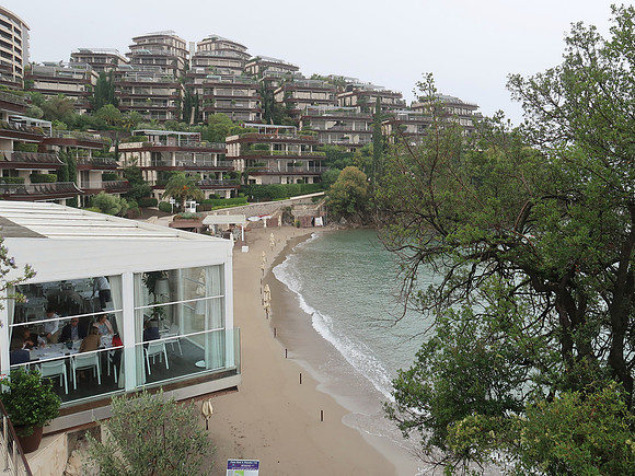 IMG_2971-moet-and-chandon-beach-by-dukley