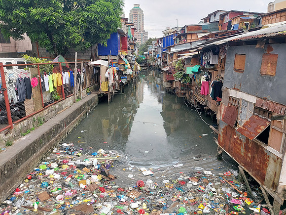 20221210_130548-polluted-canal