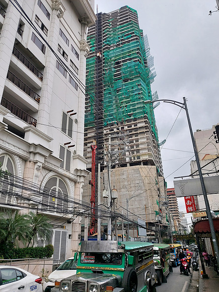 20221211_094852-aspire-tower-construction