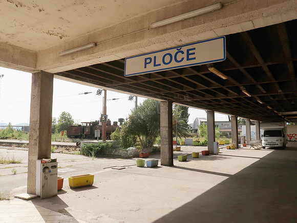 IMG_1738-ploce-station