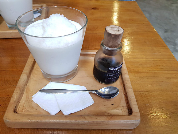 20190304_121000-deconstructed-coconut-coffee