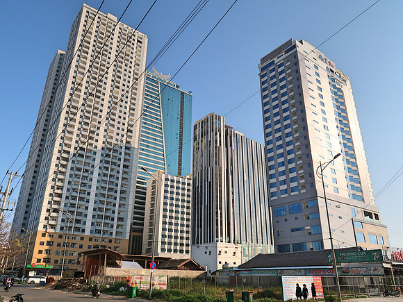 IMG_3284-danang-beach-towers