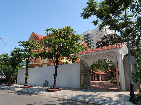 IMG_3293-mansion