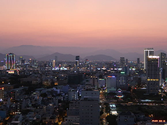 IMG_3331-danang-twilight