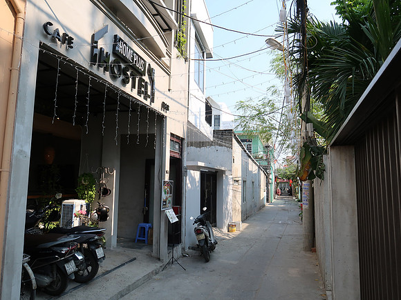 IMG_3381-home-plus-hostel