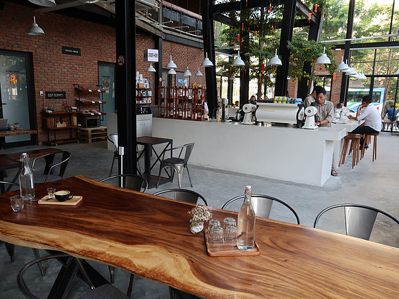 IMG_3385-43-factory-table