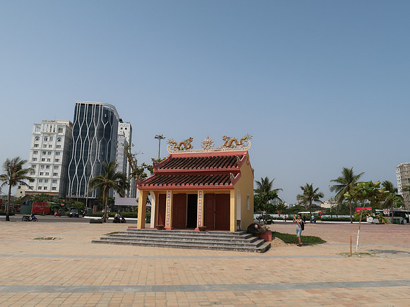 IMG_3442-lonely-temple