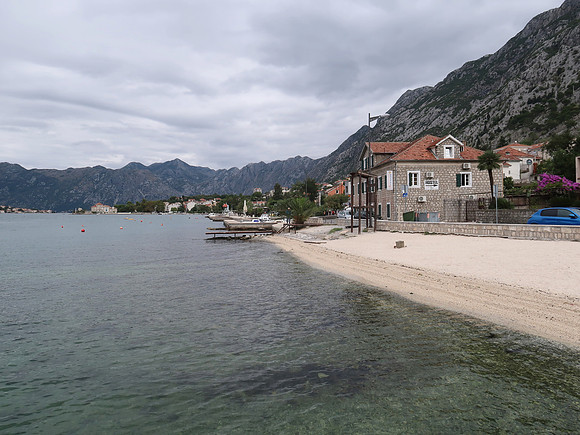 IMG_3115-kotor-beach