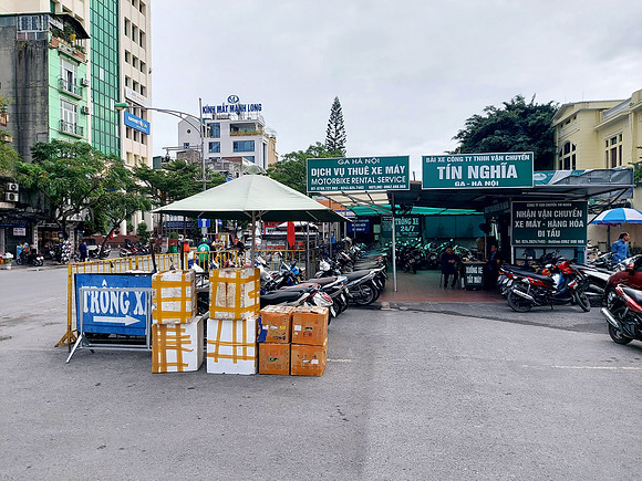 20231114_141957-hanoi-motorbike-rental