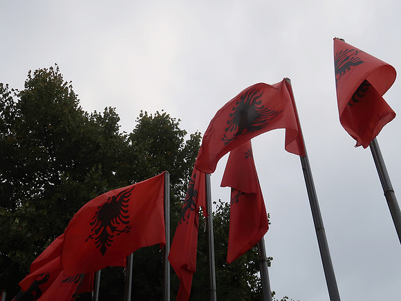 IMG_3189-albanian-flags