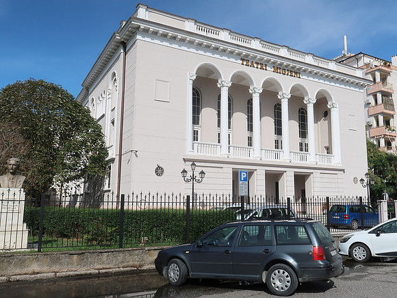 IMG_3216-teatri-migjeni