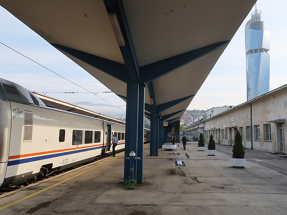 IMG_2041-train-at-sarajevo