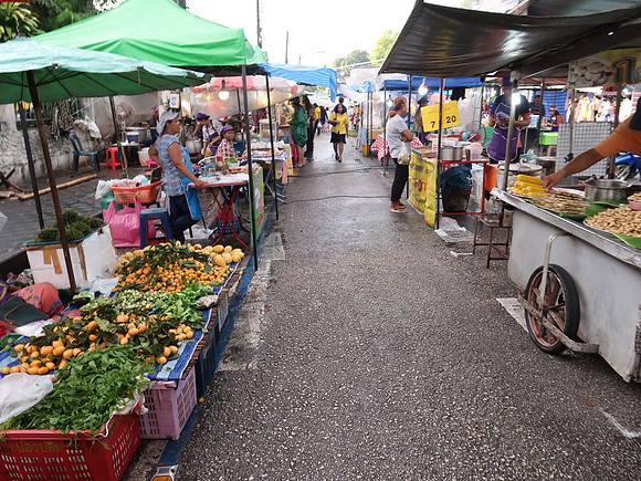 IMG_4218-night-market