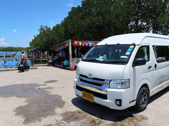 IMG_4232-minivan-to-pier