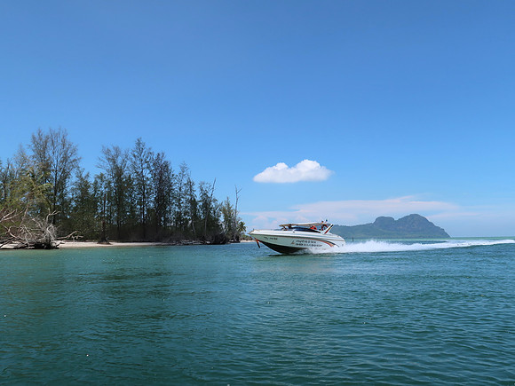 IMG_4238-speed-boat-service