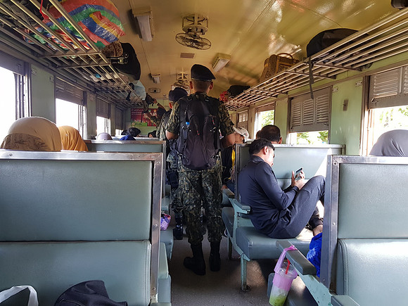 20190406_085216-army-escort