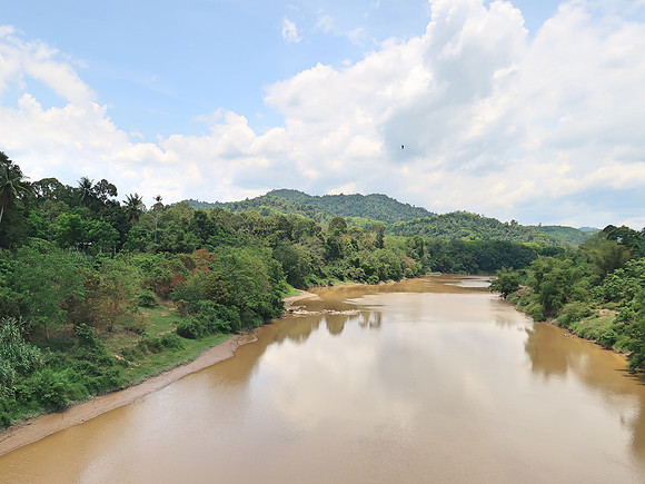 IMG_4813-jungle-river-crossing