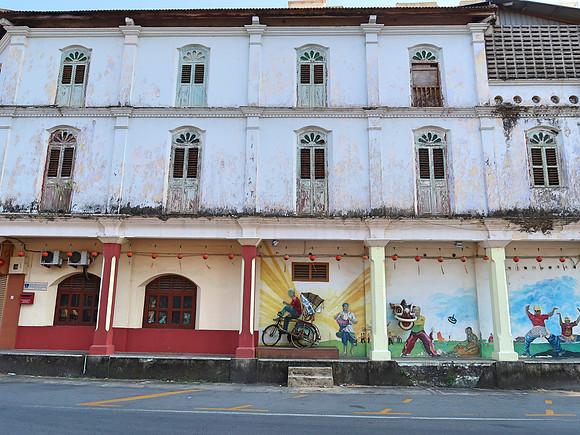 IMG_4619-building-mural