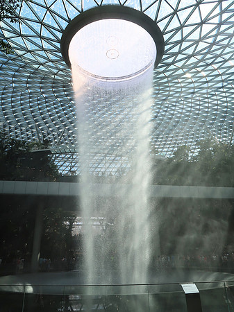 IMG_5954-waterfall-mist