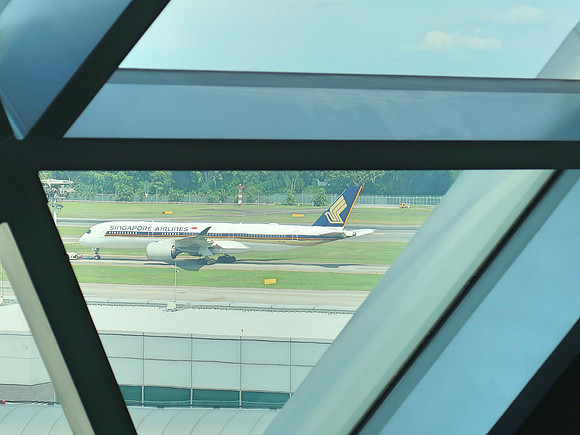IMG_5998-singapore-airlines-from-jewel