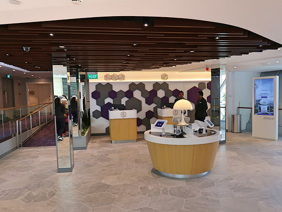 IMG_6029-yotel-air-reception