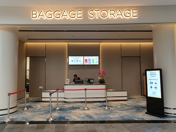 IMG_6072-baggage-storage