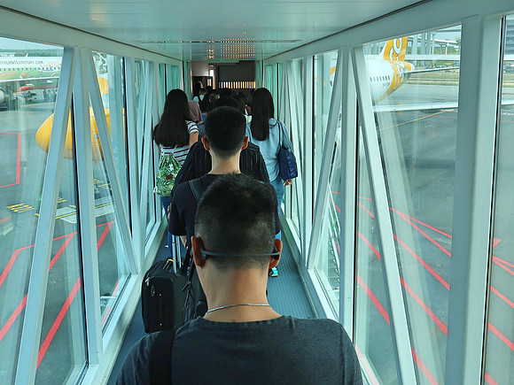 IMG_5724-airbridge-to-scoot