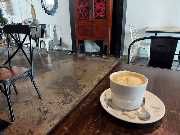 20220211_103415-1952-cafe