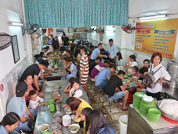 IMG_6359bun-ca-nguyen-loan
