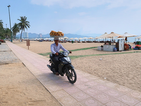 IMG_6387-donut-biker